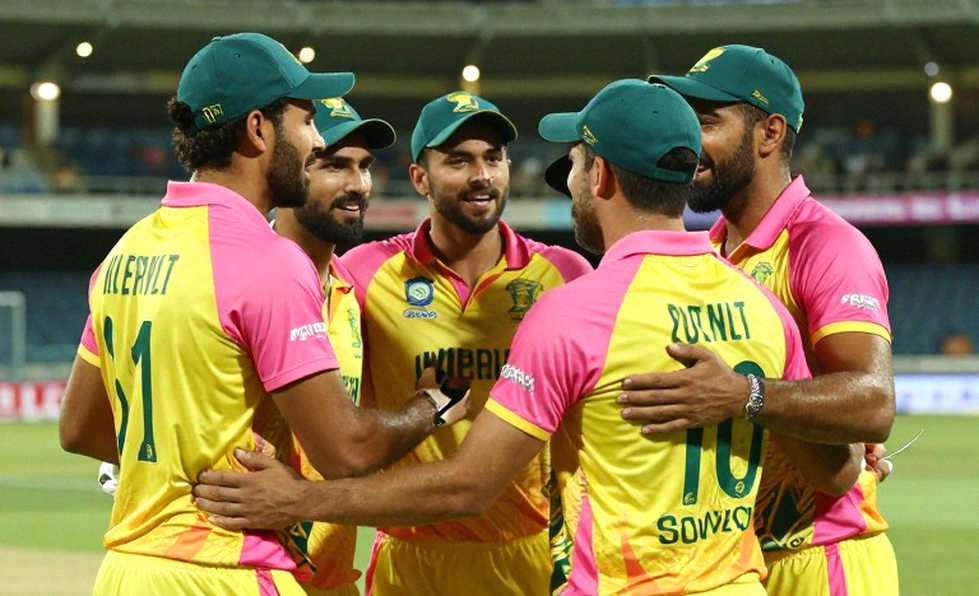 त्रिदेशीय सीरीज से बाहर बांग्लादेश, फिर भी आफगान कोच ने तारीफ़ क्यों की — जवाब स्पिन के उन पच्चीस ओवरों में है